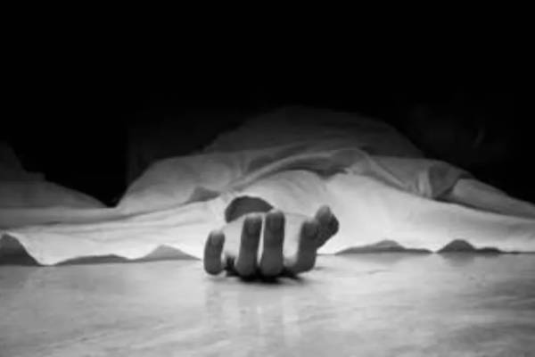 महिला पर था भूत-प्रेत का साया! पति ने बेटा-बेटी और पत्नी को मारा, फिर उठाया खौफनाक कदम