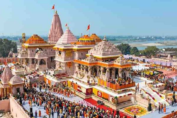राम मंदिर चढ़ावा की चोरी पर सियासत, ‘पहले जमीन घोटाला, अब चढ़ावे में गबन’, पदाधिकारियों पर उठे सवाल!