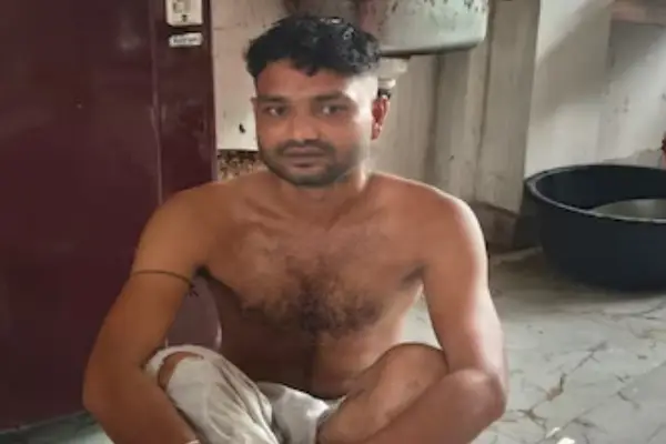 बंगाल में दुष्कर्म-हत्या का आरोपी एनकाउंटर में ढेर, 11 वर्षीय मासूम के साथ हुई थी दरिंदगी