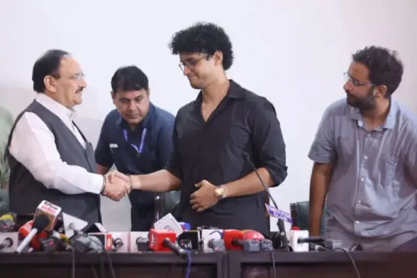 कॉकरोच जनता पार्टी का आंदोलन खत्म: सरकार ने तीनों मांगें मानी; आंदोलनकारियों की घर वापसी
