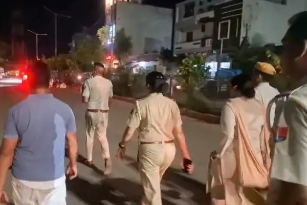 धौलपुर पुलिस की पैदल गश्त से अपराधियों में खौफ, आमजन में बढ़ा भरोसा