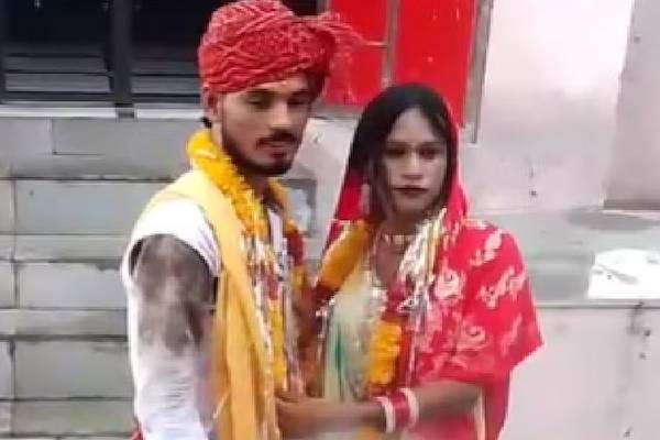 पहले दोस्ती फिर प्यार का इजहार…अब युवक ने किन्नर से रचाई शादी, राजस्थान की अनोखी लव स्टोरी