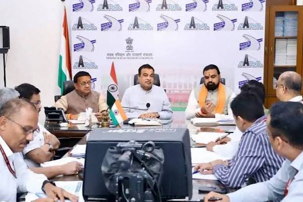 ‘इथेनॉल मिश्रित पेट्रोल से किस गाड़ी को हुई दिक्कत?’ परिवहन मंत्री गडकरी की आलोचकों को चुनौती