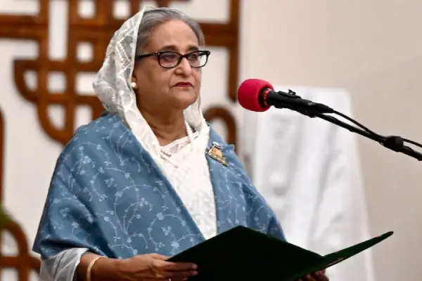 ‘वे मुझे मार भी सकते हैं, फिर भी मैं वापस लौटूंगी… शेख हसीना ने बांग्लादेश लौटने का ऐलान किया